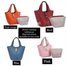 Load image into Gallery viewer, Langing Handbag with pouch and charm

