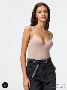 GU Brafeel V-cut Camisole+E