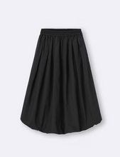 Load image into Gallery viewer, GU Bubble Hem Midi Skirt (Pre-Order)
