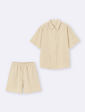 Load image into Gallery viewer, GU Striped Pajamas (short sleeves &amp; shorts) (Pre-Order)
