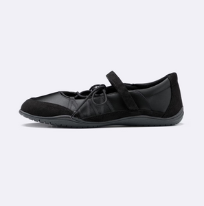 GU Lace-up ballet sneakers +E (Pre-order)