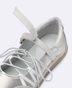 GU Lace-up ballet sneakers +E (Pre-order)