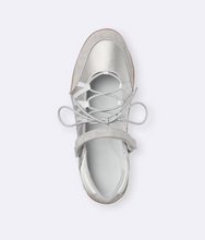 Load image into Gallery viewer, GU Lace-up ballet sneakers +E (Pre-order)
