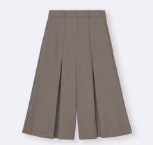 Load image into Gallery viewer, GU Draped Culottes Q (Pre-order)
