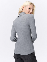 Load image into Gallery viewer, GU Ribbed Turtleneck Sweater (Long Sleeves)
