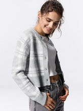 Load image into Gallery viewer, GU Puffy Touch Check Crew Neck Short Cardigan
