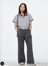Load image into Gallery viewer, GU Light denim belted wide pants (standard length 70.0-74.0cm) (PRE-ORDER)

