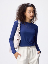 Load image into Gallery viewer, GU Soft Sheer rew neck T-shirt (long sleeve)(Pre-Order)
