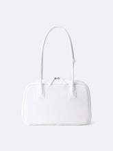 Load image into Gallery viewer, GU Boston Bag (Pre-order)
