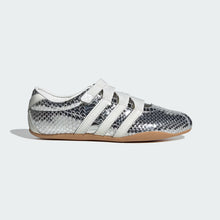 Load image into Gallery viewer, Adidas Tokyo MJ (Pre-order)
