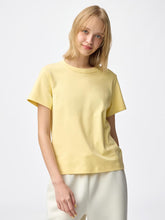 Load image into Gallery viewer, GU Cotton Smooth Crew Neck T-shirt
