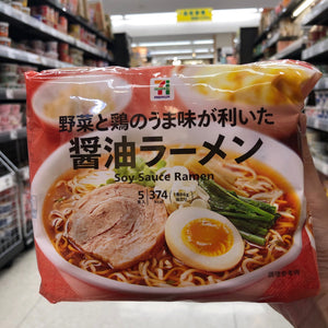 711 Premium Instant Noodles